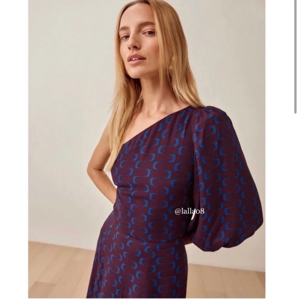 Reformation Lawrence One Shoulder Midi Dress in Marooned – Size 2, NWT - Picture 7 of 7